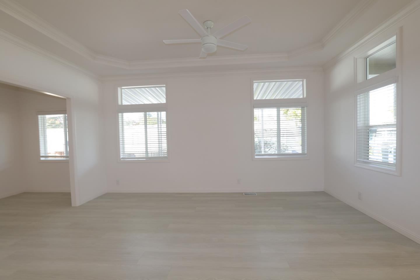 Detail Gallery Image 14 of 26 For 406 Los Encinos Ave #406,  San Jose,  CA 95134 - 3 Beds | 2 Baths