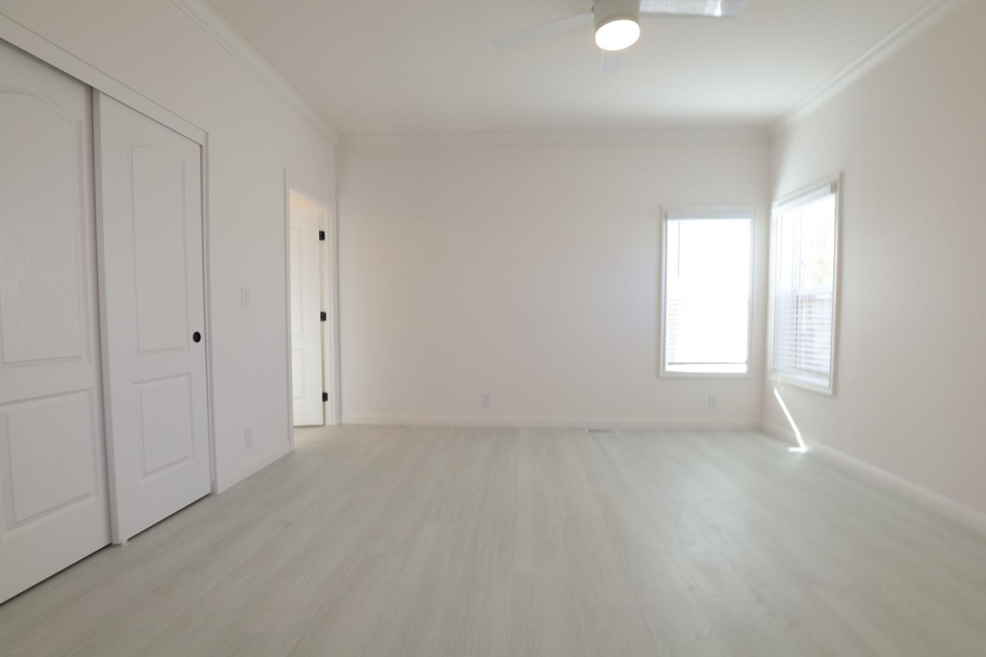 Detail Gallery Image 22 of 26 For 406 Los Encinos Ave #406,  San Jose,  CA 95134 - 3 Beds | 2 Baths