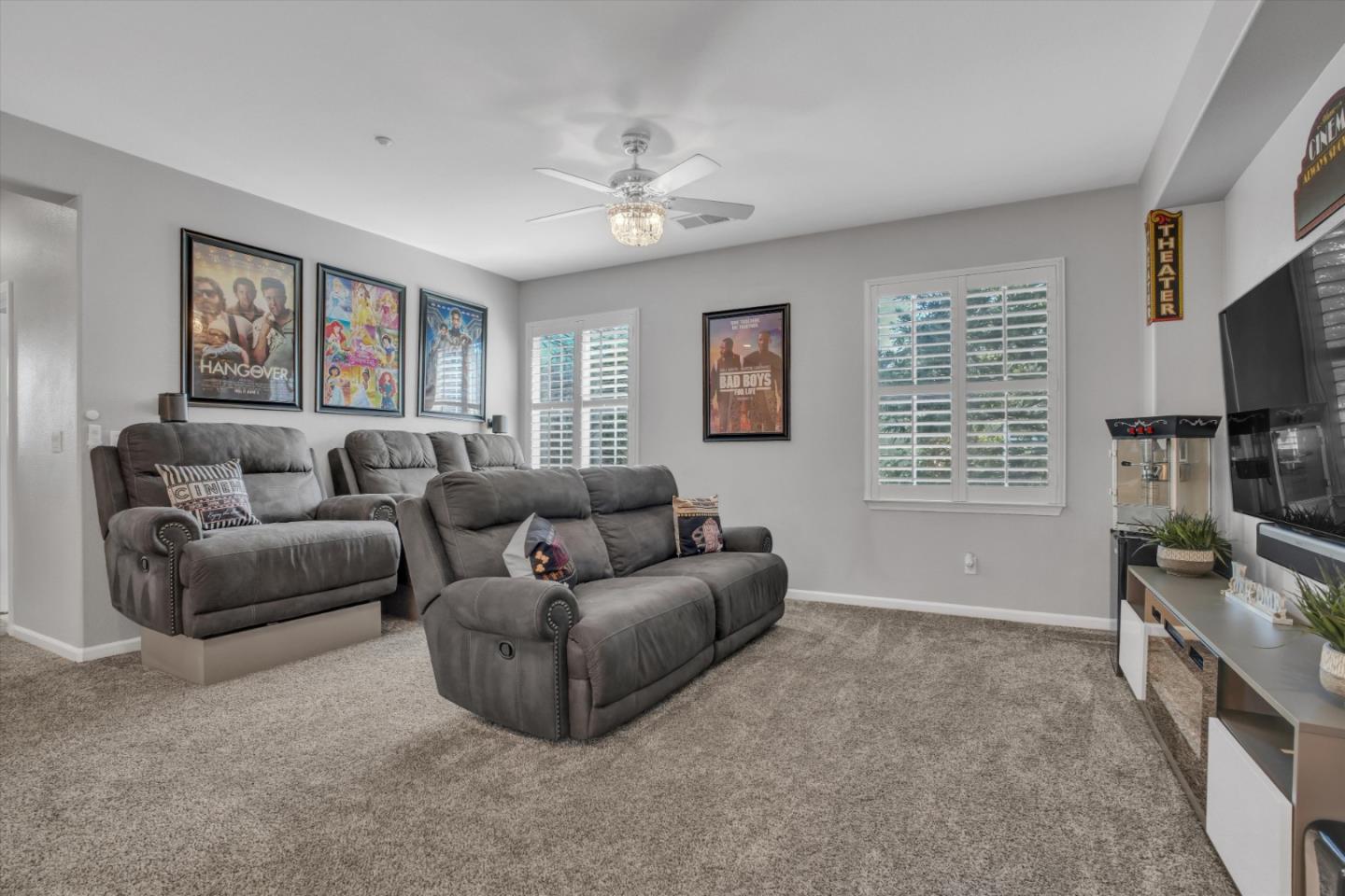 Detail Gallery Image 17 of 39 For 1684 Edera Pl, Brentwood,  CA 94513 - 5 Beds | 3/1 Baths