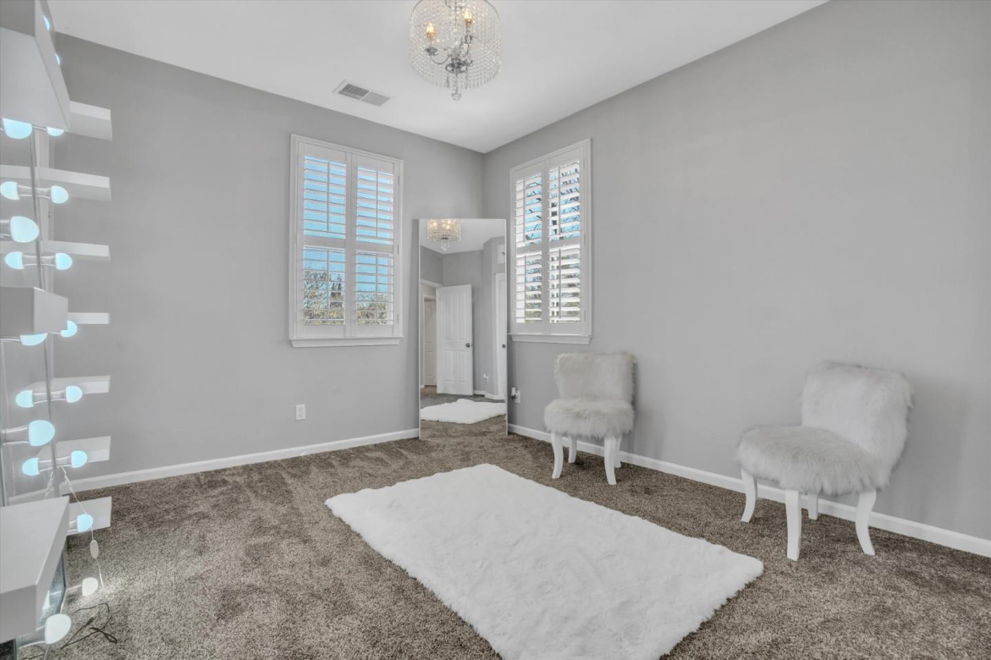 Detail Gallery Image 19 of 39 For 1684 Edera Pl, Brentwood,  CA 94513 - 5 Beds | 3/1 Baths