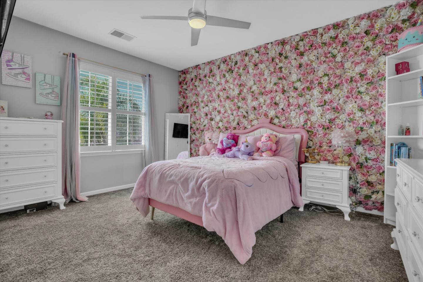 Detail Gallery Image 25 of 39 For 1684 Edera Pl, Brentwood,  CA 94513 - 5 Beds | 3/1 Baths