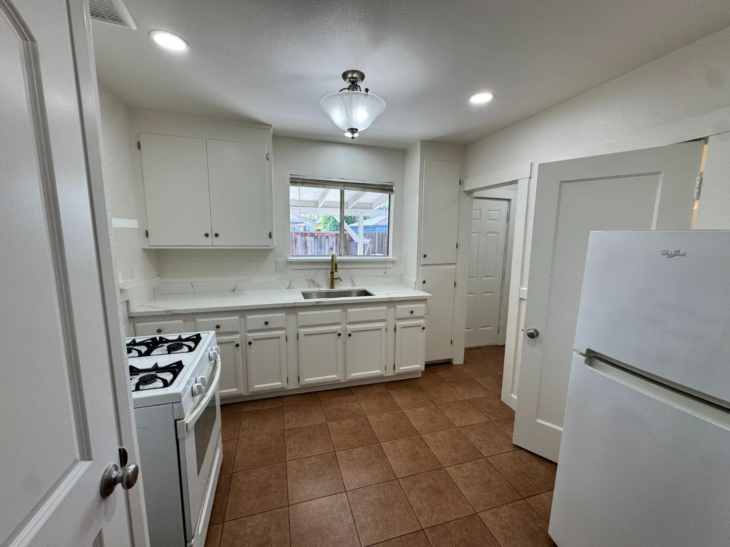 Detail Gallery Image 16 of 23 For 961 S 7th St #959,  San Jose,  CA 95112 - 1 Beds | 1 Baths