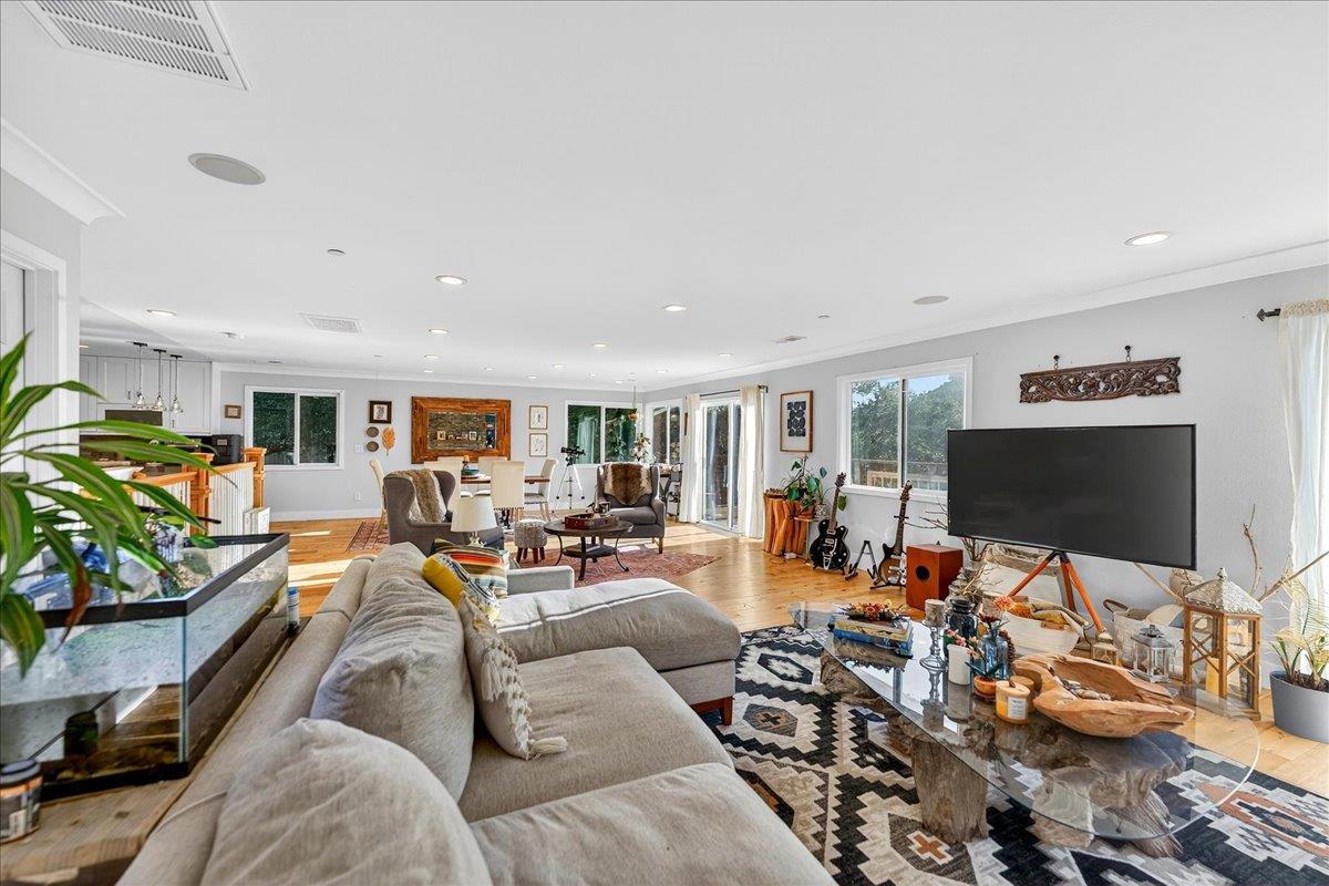 Detail Gallery Image 12 of 39 For 38047 Stenhammer Dr, Fremont,  CA 94536 - 4 Beds | 4 Baths