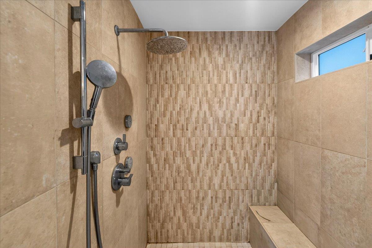 Detail Gallery Image 18 of 39 For 38047 Stenhammer Dr, Fremont,  CA 94536 - 4 Beds | 4 Baths