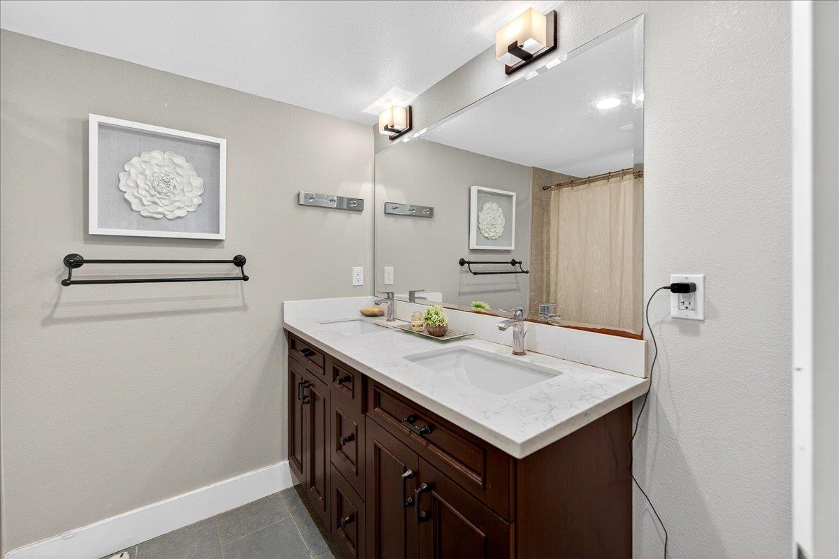 Detail Gallery Image 22 of 39 For 38047 Stenhammer Dr, Fremont,  CA 94536 - 4 Beds | 4 Baths