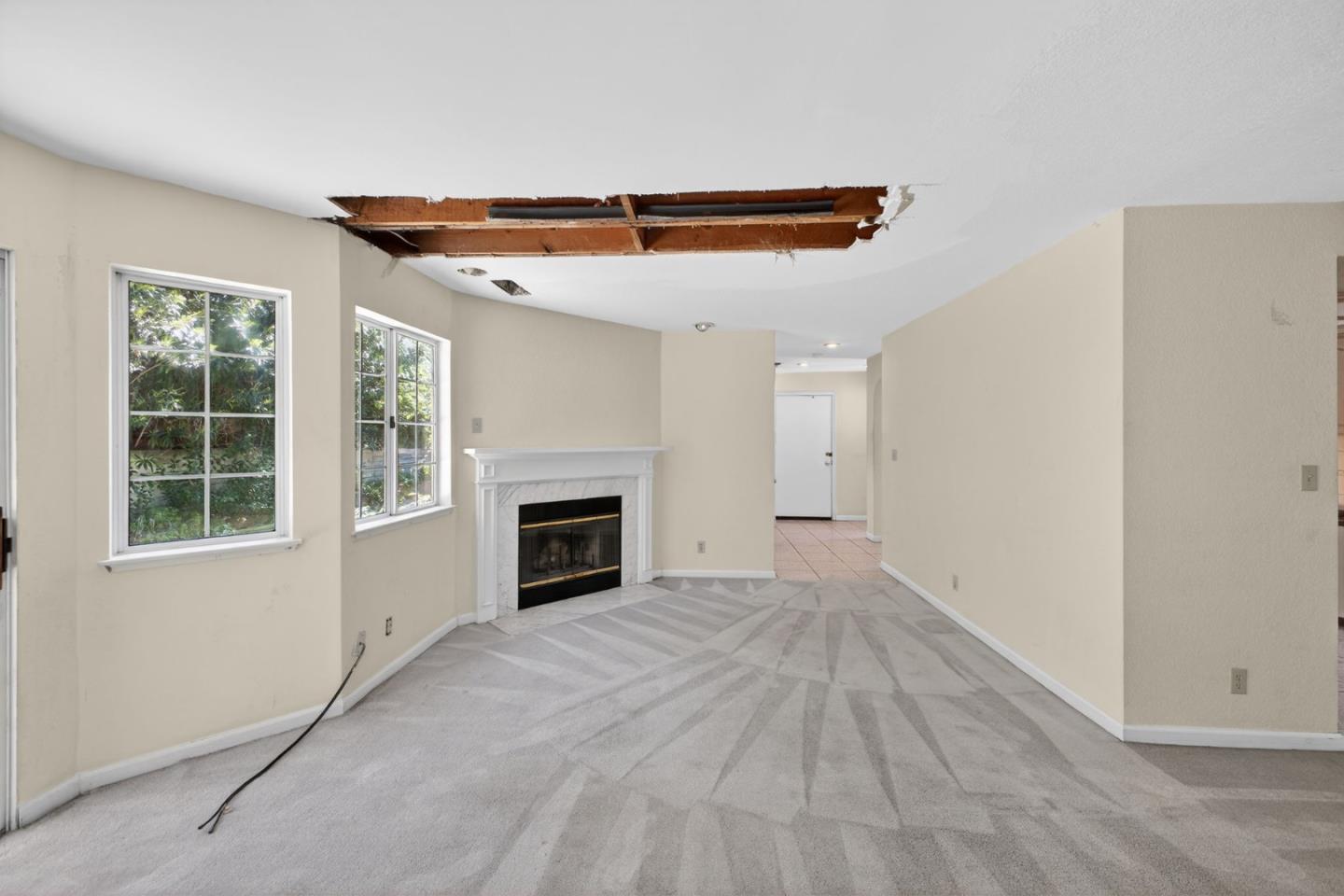 Detail Gallery Image 10 of 47 For 1074 Almaden Village Ln, San Jose,  CA 95120 - 3 Beds | 2/1 Baths