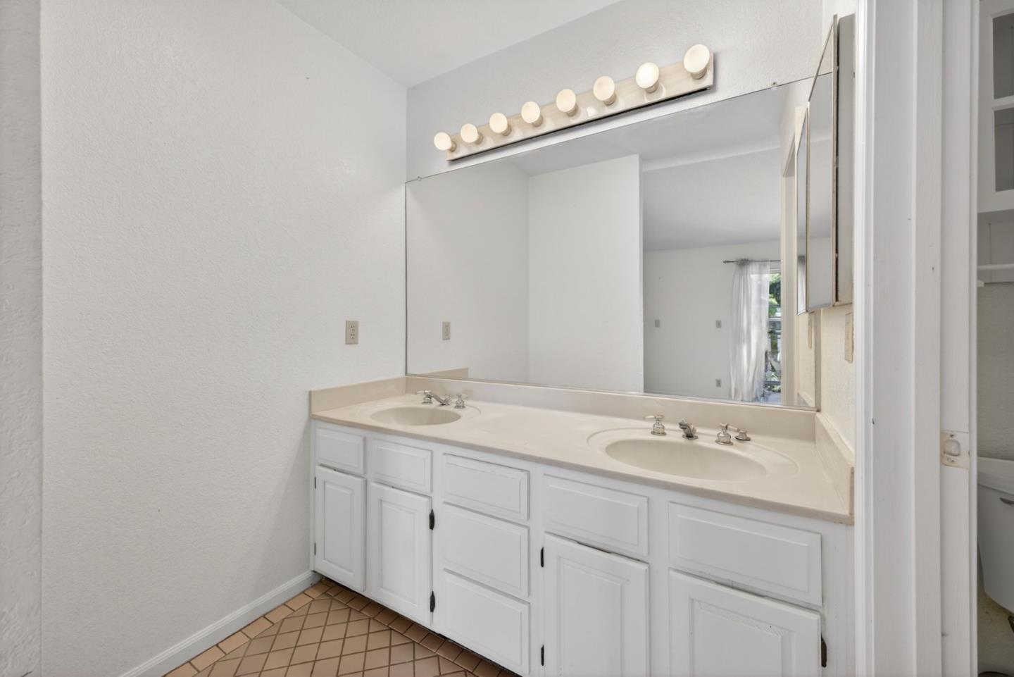 1074 Almaden Village Lane, San Jose, CA, 95120