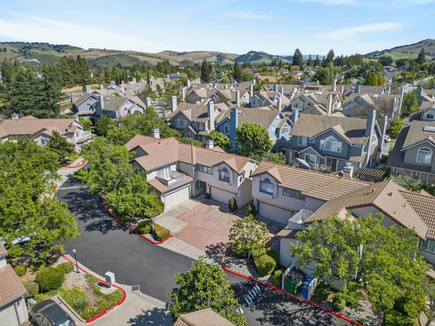 Detail Gallery Image 46 of 47 For 1074 Almaden Village Ln, San Jose,  CA 95120 - 3 Beds | 2/1 Baths