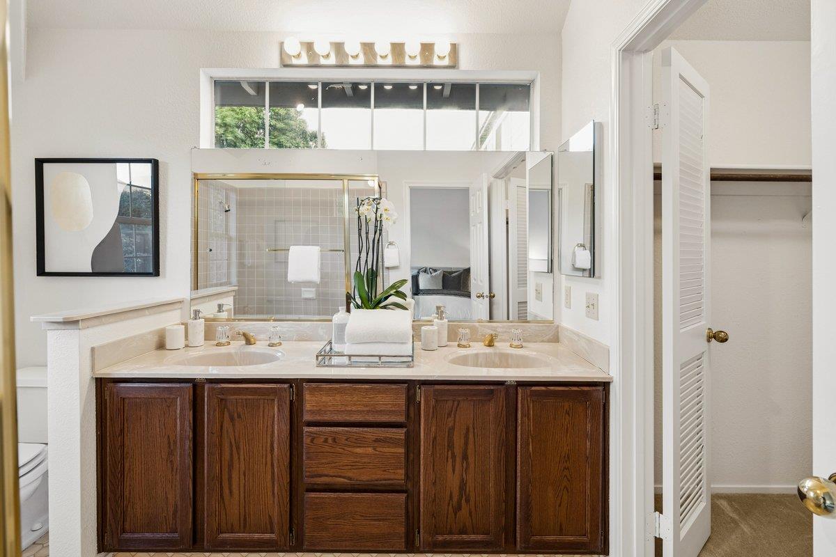 Detail Gallery Image 22 of 31 For 1402 Dominica Ln, Foster City,  CA 94404 - 3 Beds | 2 Baths