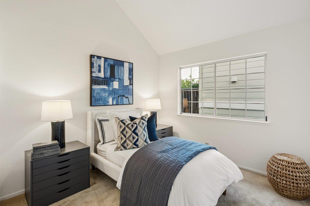 Detail Gallery Image 26 of 31 For 1402 Dominica Ln, Foster City,  CA 94404 - 3 Beds | 2 Baths