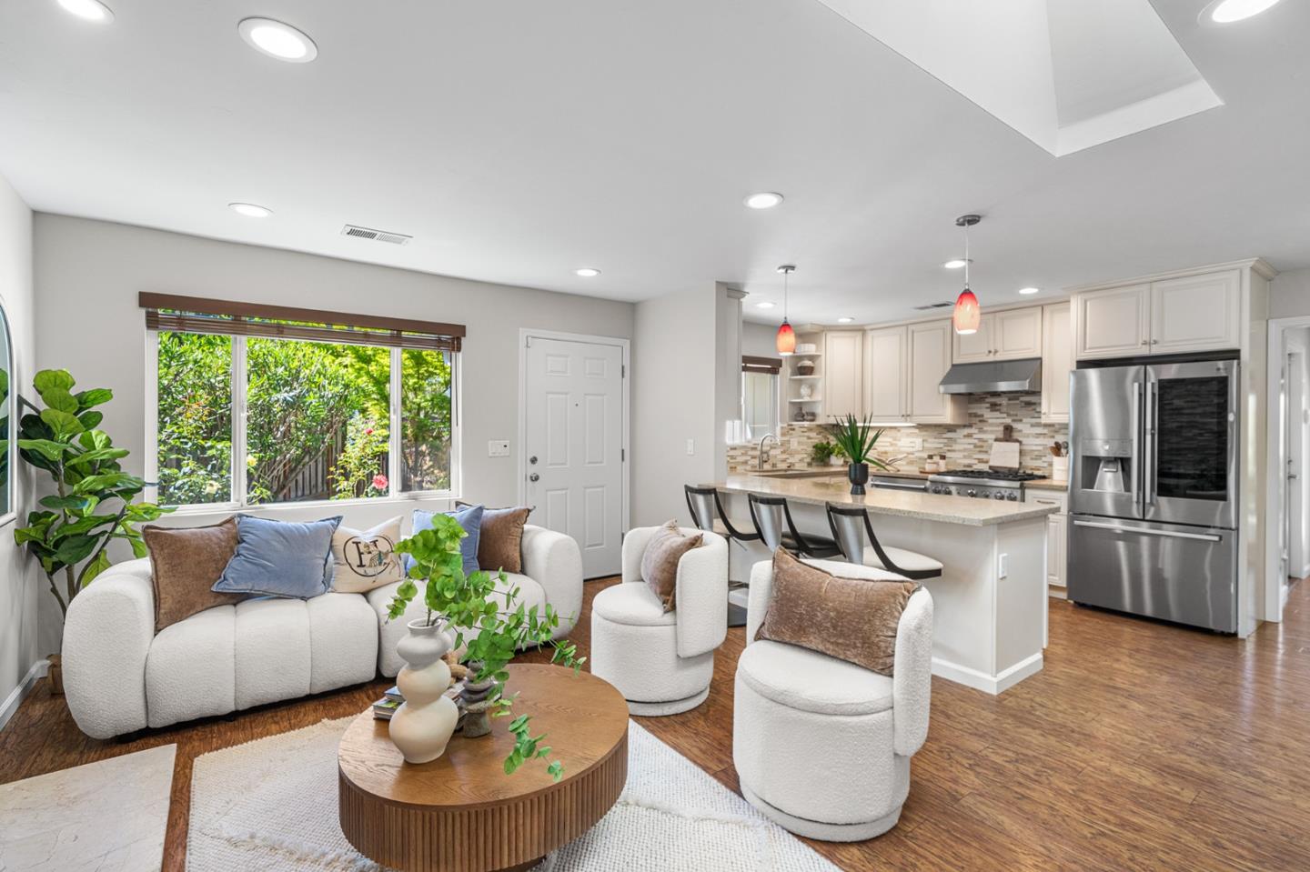 Detail Gallery Image 10 of 67 For 175 La Canada Ct, Los Gatos,  CA 95032 - 3 Beds | 2 Baths