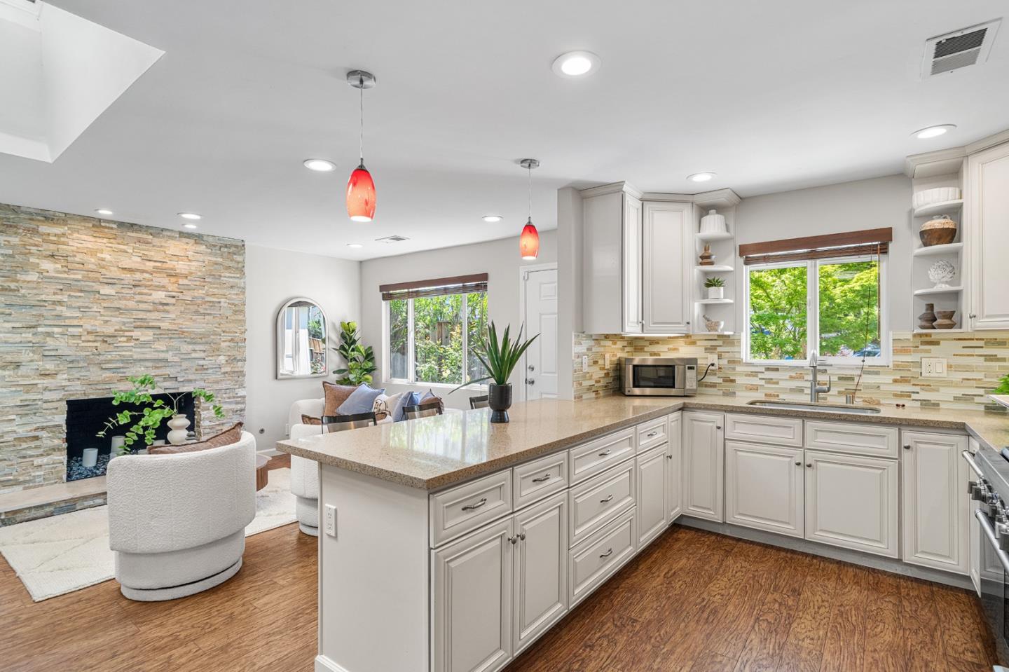 Detail Gallery Image 11 of 67 For 175 La Canada Ct, Los Gatos,  CA 95032 - 3 Beds | 2 Baths