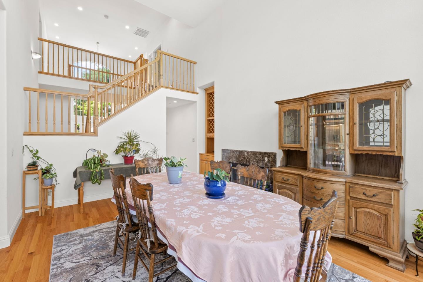 Detail Gallery Image 21 of 76 For 18216 Sparhawk Way, Morgan Hill,  CA 95037 - 5 Beds | 3/1 Baths