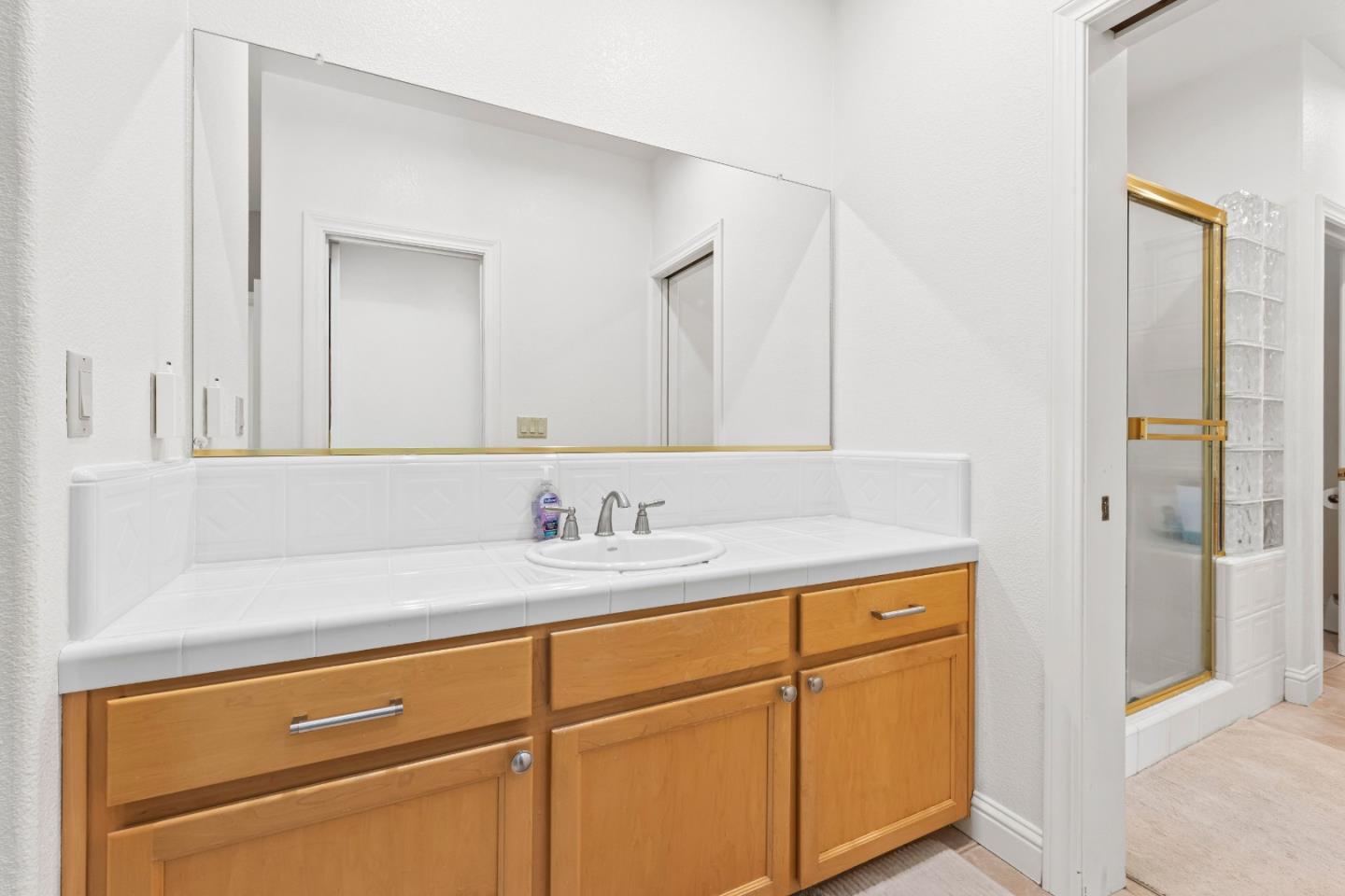 Detail Gallery Image 29 of 76 For 18216 Sparhawk Way, Morgan Hill,  CA 95037 - 5 Beds | 3/1 Baths