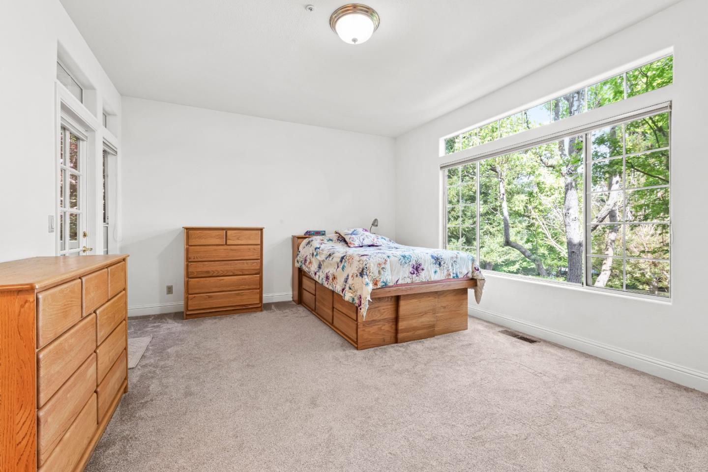 Detail Gallery Image 31 of 76 For 18216 Sparhawk Way, Morgan Hill,  CA 95037 - 5 Beds | 3/1 Baths