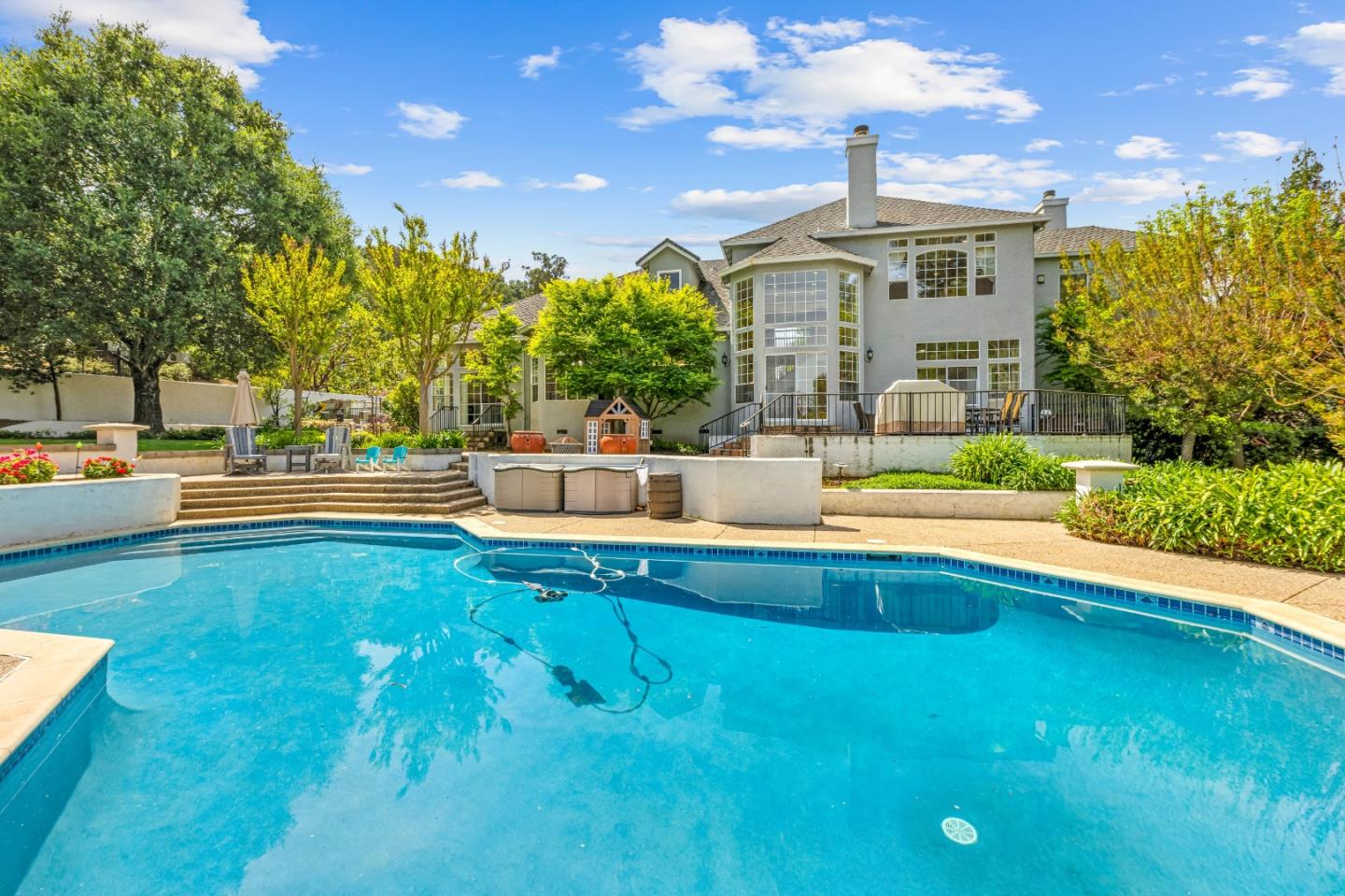 Detail Gallery Image 53 of 76 For 18216 Sparhawk Way, Morgan Hill,  CA 95037 - 5 Beds | 3/1 Baths