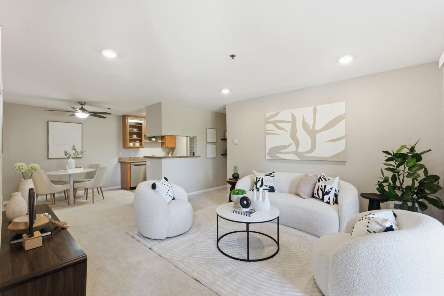 Photo #4: ML82040989 Listing: Photo #4