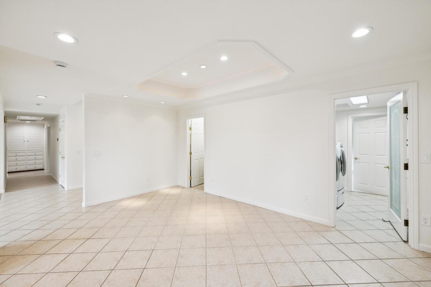 Detail Gallery Image 21 of 79 For 645 Hale Ave, Morgan Hill,  CA 95037 - 3 Beds | 3 Baths