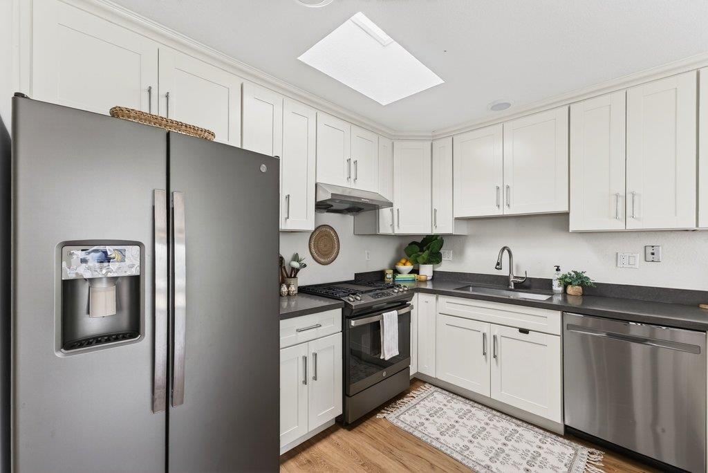 Detail Gallery Image 21 of 43 For 114 Serra Ct, Santa Cruz,  CA 95060 - 3 Beds | 1/1 Baths