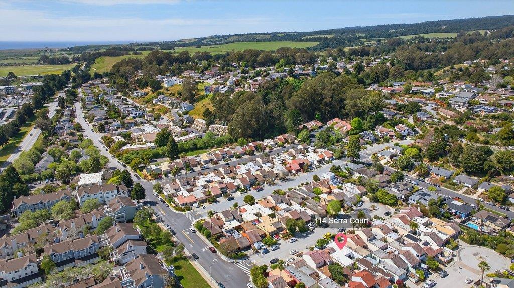 Detail Gallery Image 39 of 43 For 114 Serra Ct, Santa Cruz,  CA 95060 - 3 Beds | 1/1 Baths