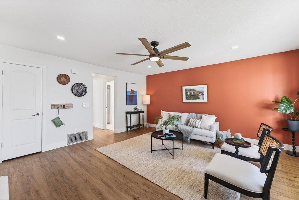 Detail Gallery Image 5 of 43 For 114 Serra Ct, Santa Cruz,  CA 95060 - 3 Beds | 1/1 Baths