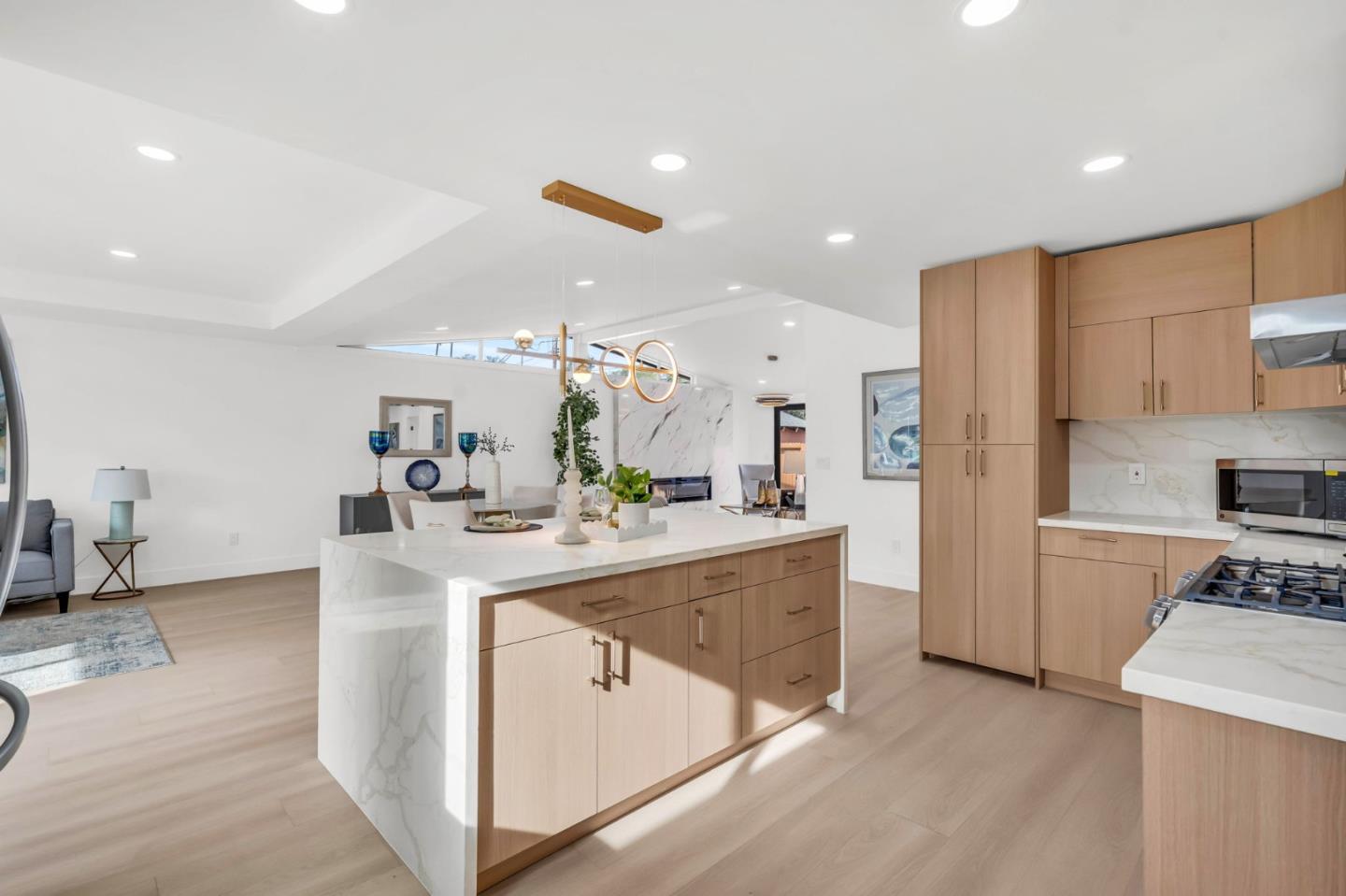 Detail Gallery Image 12 of 52 For 1759 Higgins Ave, Santa Clara,  CA 95051 - 3 Beds | 2 Baths