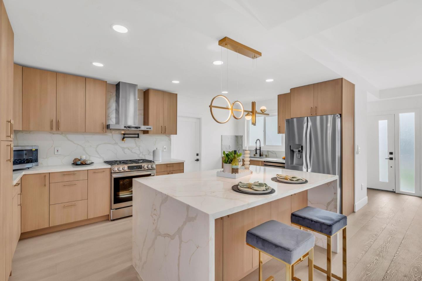 Detail Gallery Image 14 of 52 For 1759 Higgins Ave, Santa Clara,  CA 95051 - 3 Beds | 2 Baths