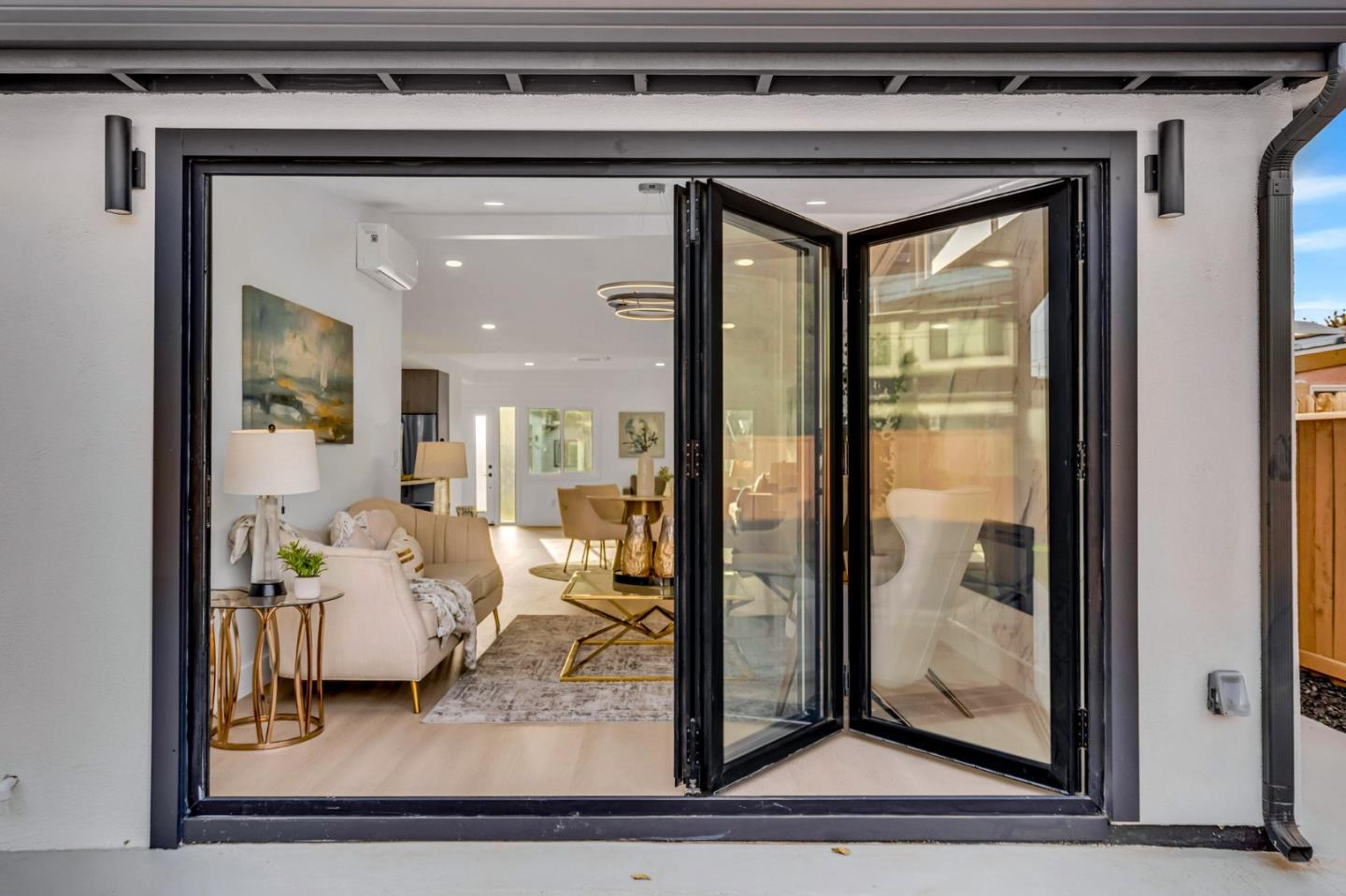 Detail Gallery Image 21 of 52 For 1759 Higgins Ave, Santa Clara,  CA 95051 - 3 Beds | 2 Baths