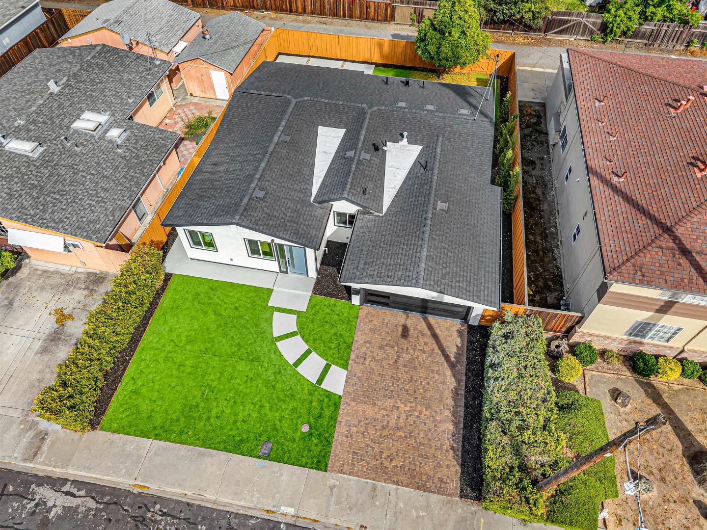 Detail Gallery Image 44 of 52 For 1759 Higgins Ave, Santa Clara,  CA 95051 - 3 Beds | 2 Baths