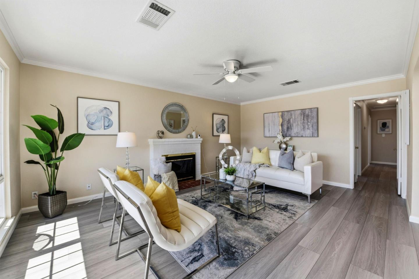 Detail Gallery Image 3 of 43 For 1780 Vegas Ave, Milpitas,  CA 95035 - 3 Beds | 1/1 Baths