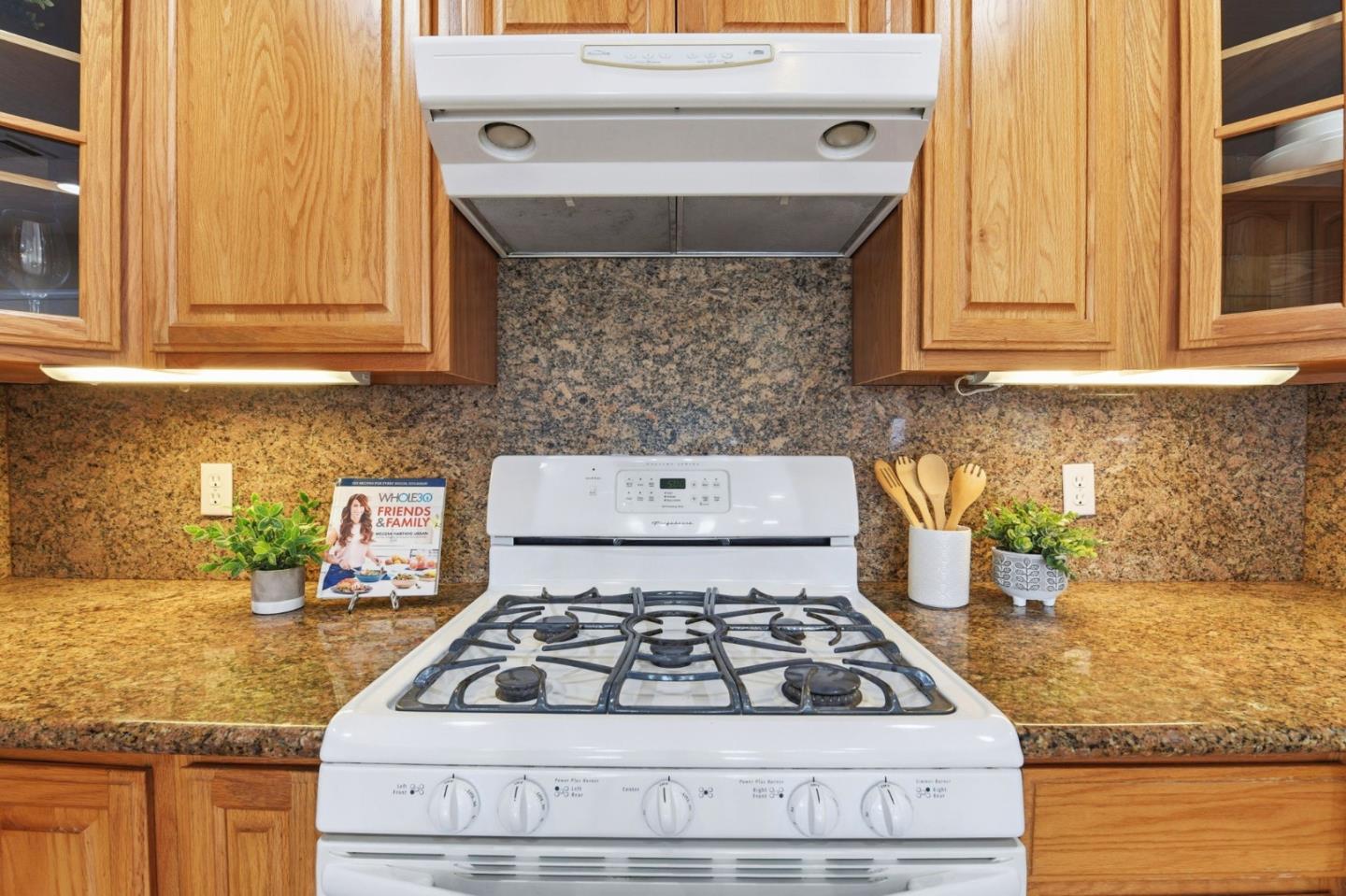 Detail Gallery Image 9 of 43 For 1780 Vegas Ave, Milpitas,  CA 95035 - 3 Beds | 1/1 Baths