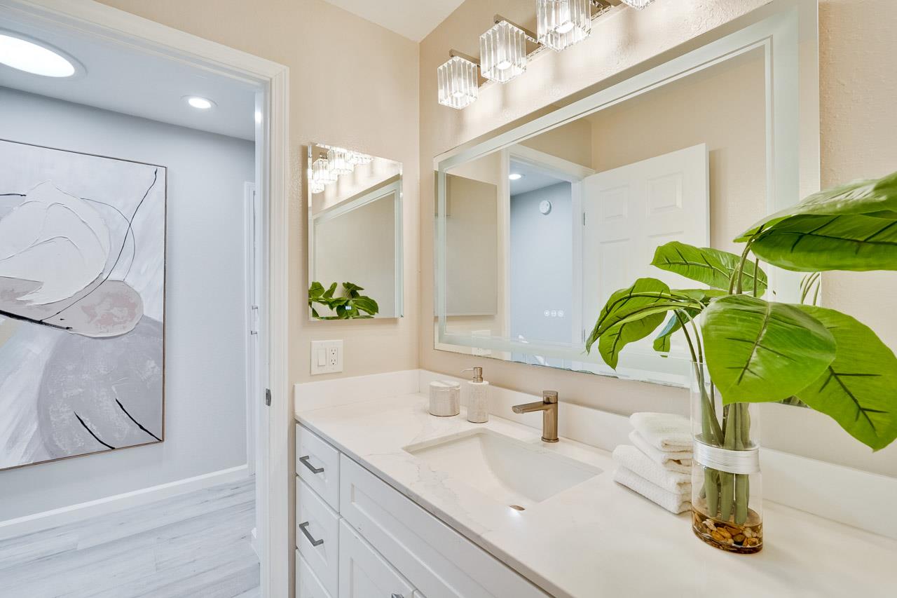 Detail Gallery Image 39 of 48 For 10558 Red Fir Ct, Cupertino,  CA 95014 - 3 Beds | 1/1 Baths