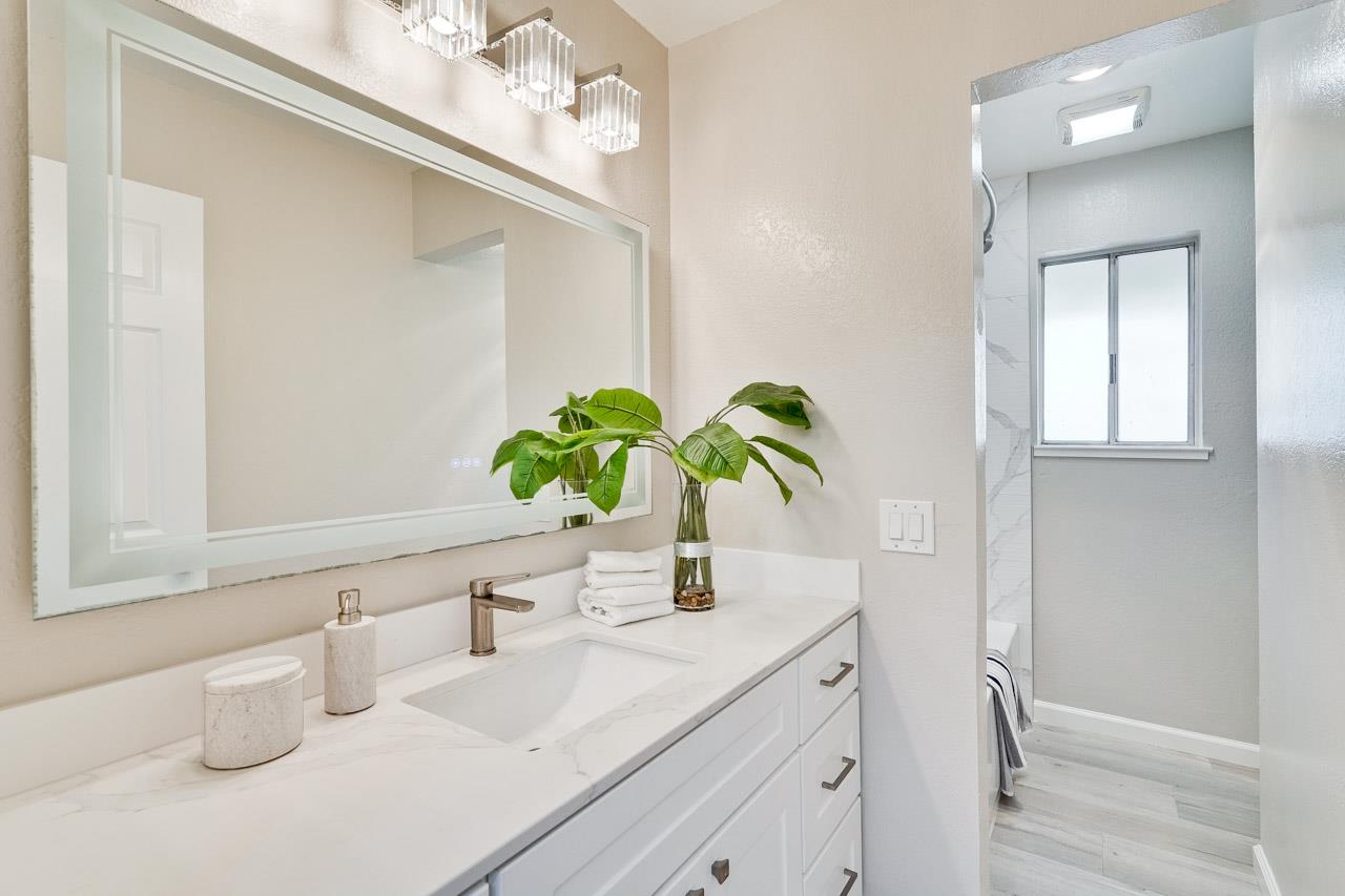 Detail Gallery Image 40 of 48 For 10558 Red Fir Ct, Cupertino,  CA 95014 - 3 Beds | 1/1 Baths