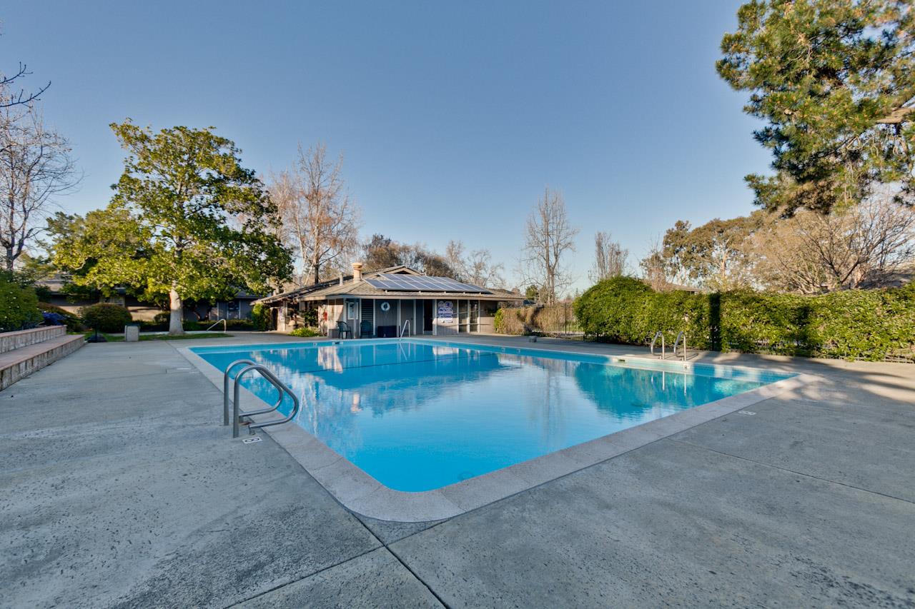 Detail Gallery Image 46 of 48 For 10558 Red Fir Ct, Cupertino,  CA 95014 - 3 Beds | 1/1 Baths