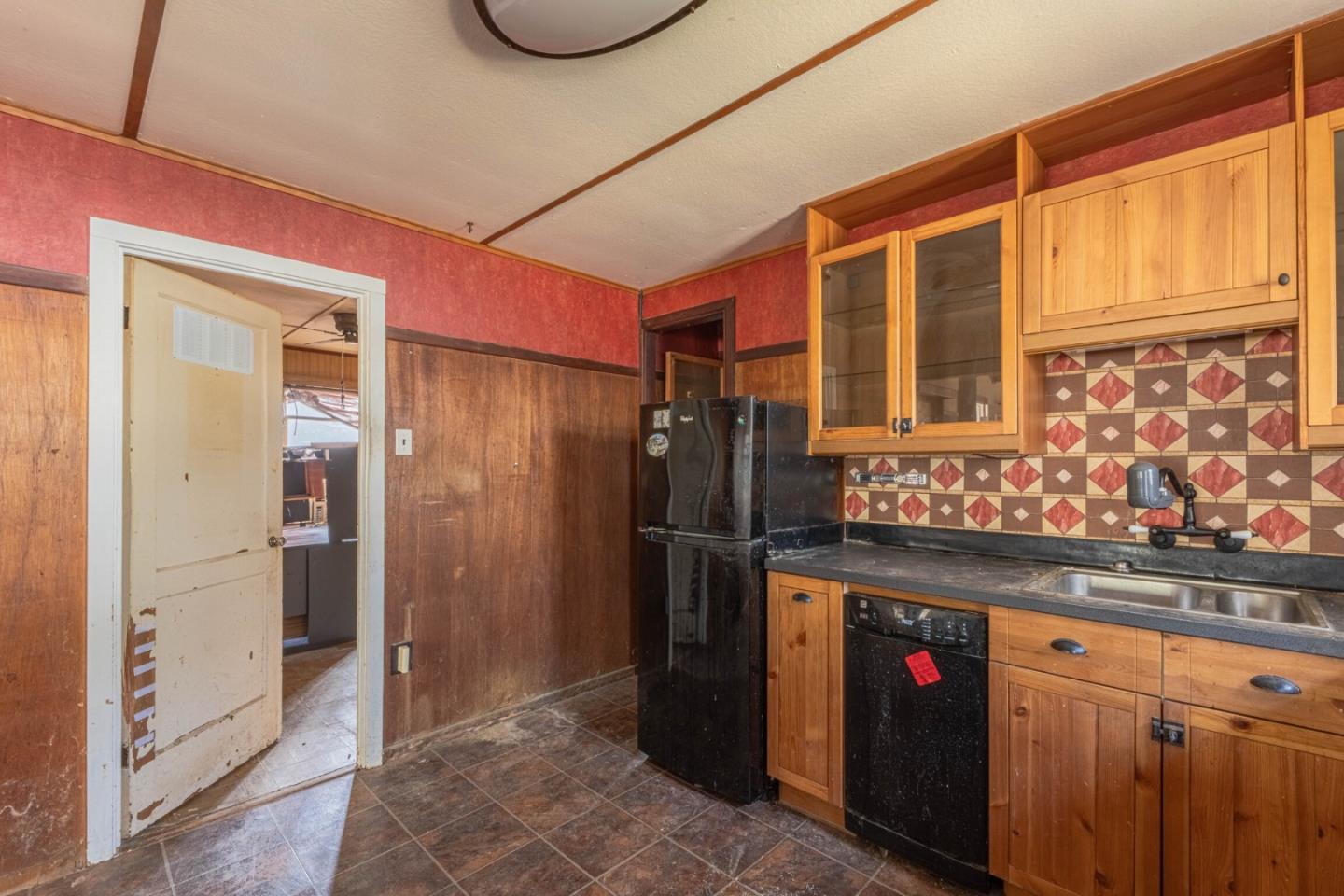 Detail Gallery Image 10 of 25 For Benito Ave, Pacific Grove,  CA 93950 - 3 Beds | 1 Baths