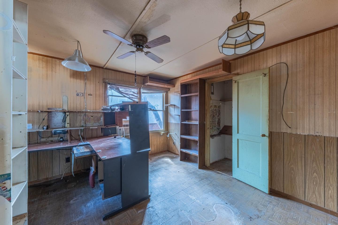 Detail Gallery Image 11 of 25 For Benito Ave, Pacific Grove,  CA 93950 - 3 Beds | 1 Baths