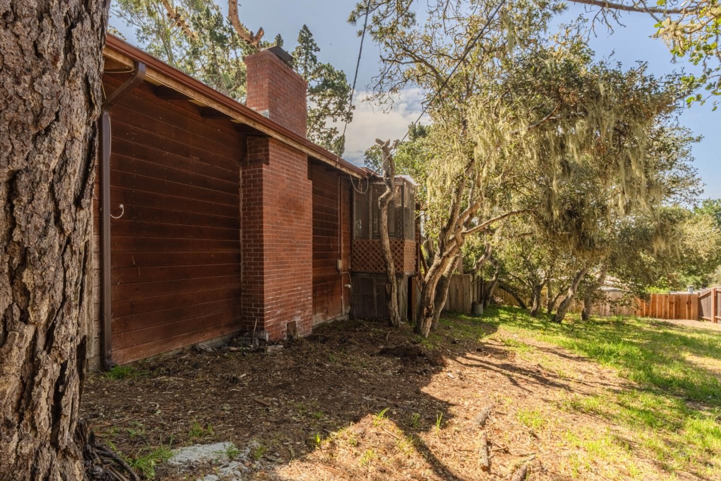 Detail Gallery Image 25 of 25 For Benito Ave, Pacific Grove,  CA 93950 - 3 Beds | 1 Baths