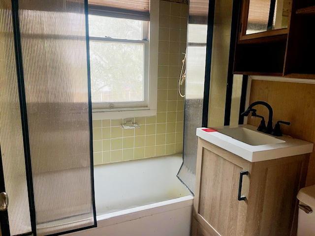 Detail Gallery Image 6 of 7 For Benito Ave, Pacific Grove,  CA 93950 - 3 Beds | 1 Baths