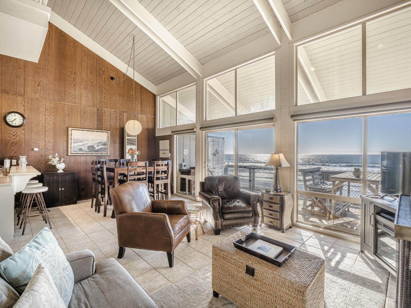 Detail Gallery Image 10 of 38 For 753 the Shoreline, La Selva Beach,  CA 95076 - 4 Beds | 4 Baths