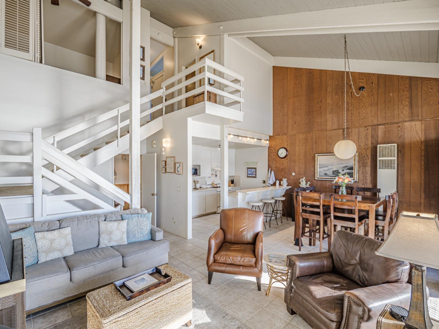 Detail Gallery Image 12 of 38 For 753 the Shoreline, La Selva Beach,  CA 95076 - 4 Beds | 4 Baths