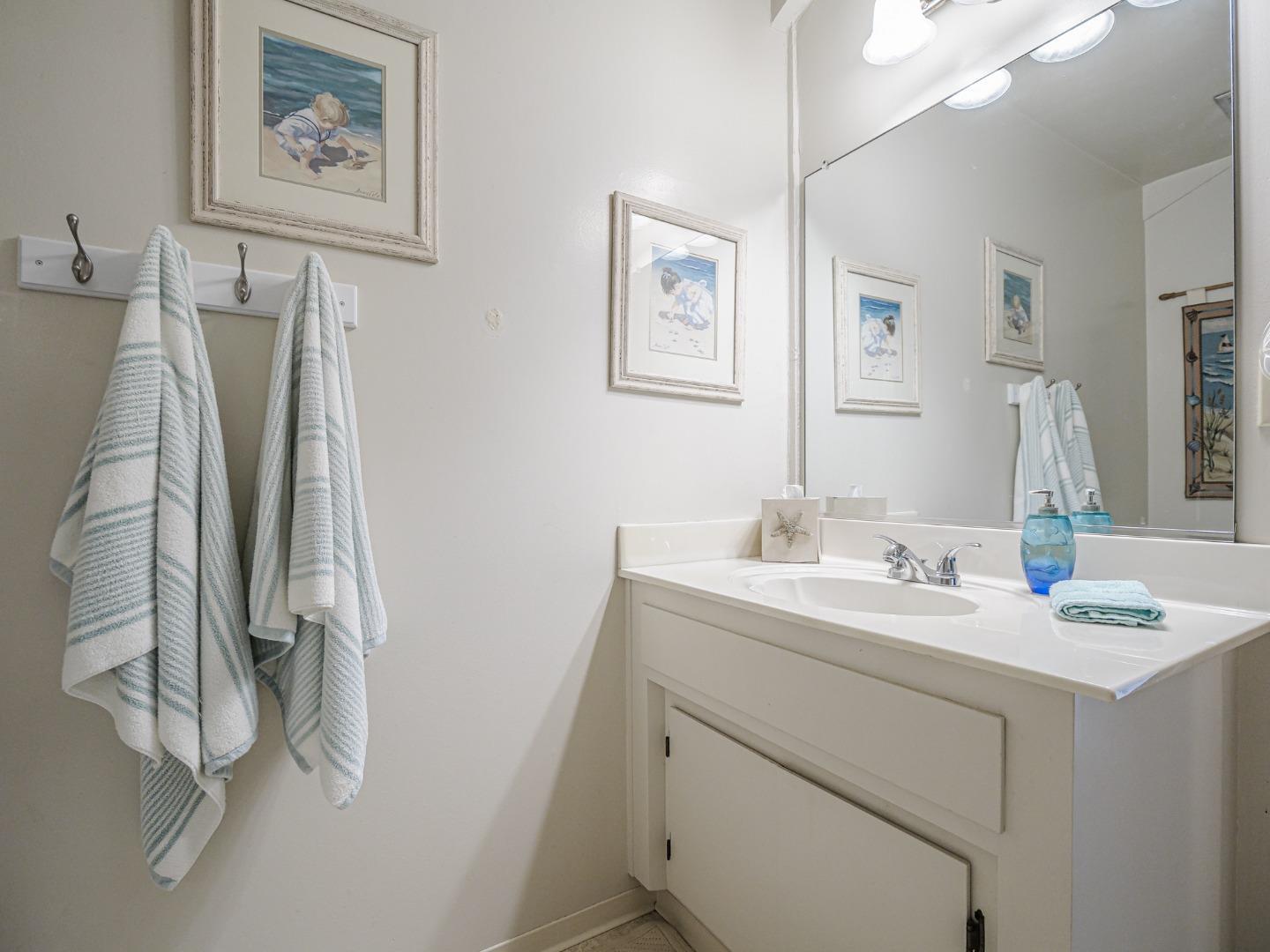 Detail Gallery Image 23 of 38 For 753 the Shoreline, La Selva Beach,  CA 95076 - 4 Beds | 4 Baths