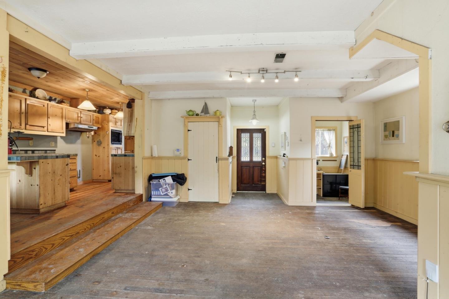 Detail Gallery Image 7 of 41 For 339 Brookwood Ave, San Jose,  CA 95116 - 4 Beds | 3 Baths