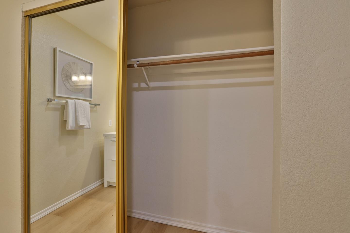 Detail Gallery Image 19 of 24 For 116 Monte Villa Ct, Campbell,  CA 95008 - 2 Beds | 2/1 Baths