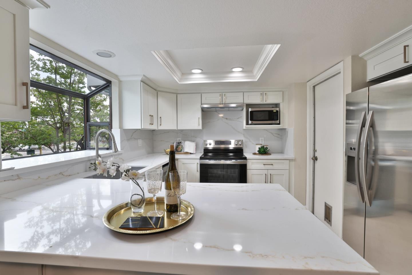 Detail Gallery Image 5 of 24 For 116 Monte Villa Ct, Campbell,  CA 95008 - 2 Beds | 2/1 Baths