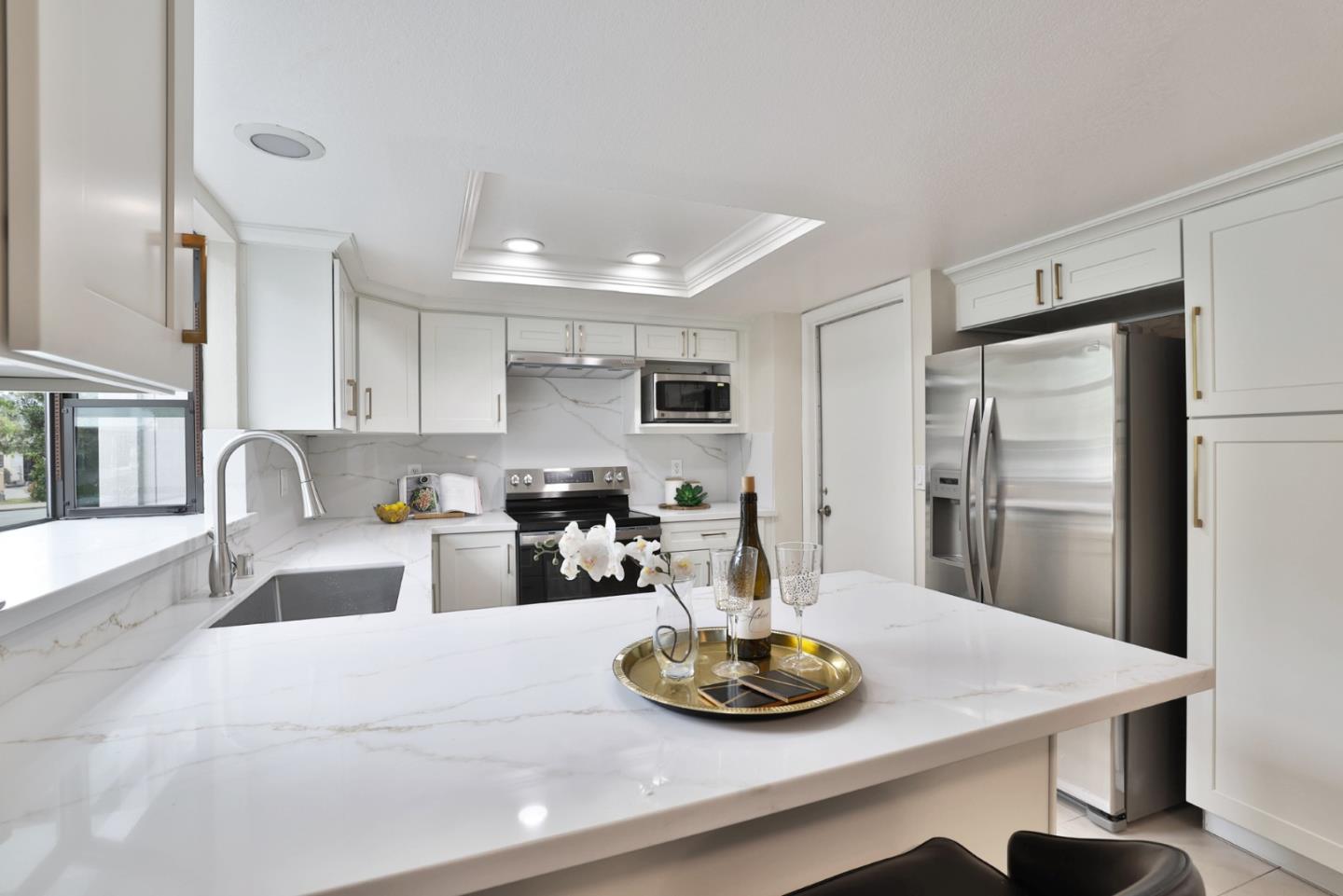 Detail Gallery Image 7 of 24 For 116 Monte Villa Ct, Campbell,  CA 95008 - 2 Beds | 2/1 Baths