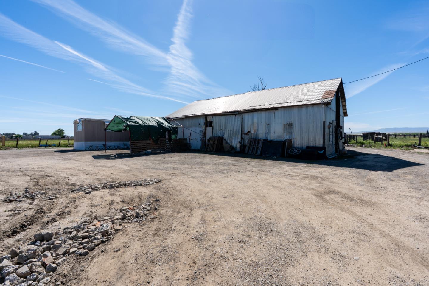 Detail Gallery Image 8 of 21 For 23429 Highway 152, Los Banos,  CA 93635 - – Beds | – Baths