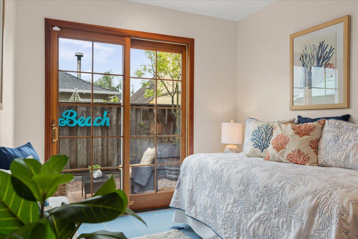 Detail Gallery Image 13 of 30 For 116 Mott Ave, Santa Cruz,  CA 95062 - 2 Beds | 2/1 Baths
