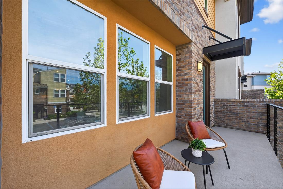 Detail Gallery Image 41 of 60 For 552 Galt Ter #4,  Sunnyvale,  CA 94085 - 4 Beds | 3/1 Baths