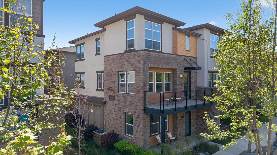 Detail Gallery Image 59 of 60 For 552 Galt Ter #4,  Sunnyvale,  CA 94085 - 4 Beds | 3/1 Baths