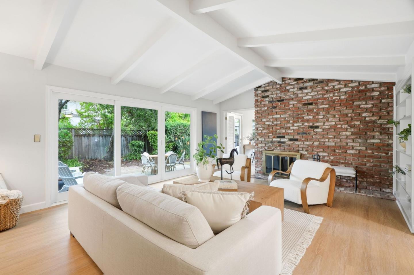 Detail Gallery Image 8 of 50 For 939 Cherrystone Dr, Los Gatos,  CA 95032 - 3 Beds | 2 Baths